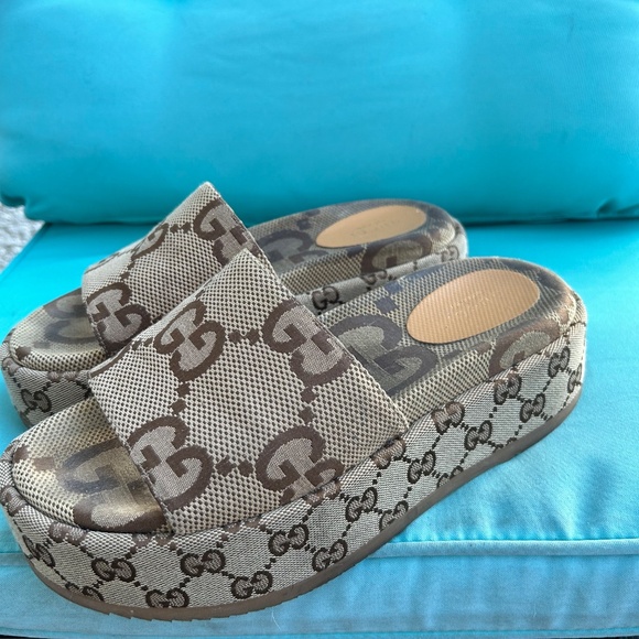Gucci Platform slides - Picture 3 of 3